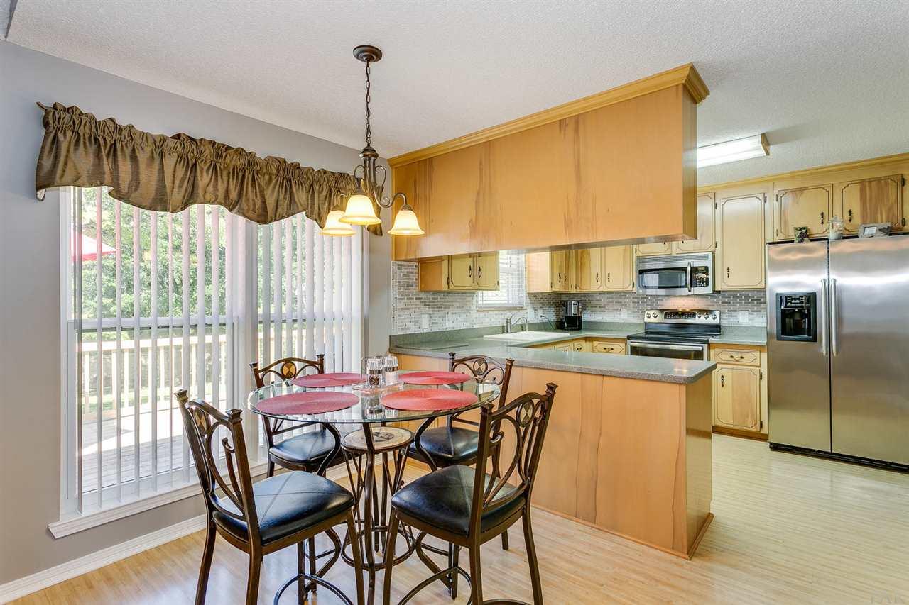 861 Copper Ridge Drive Cantonment, FL 32533 - Photo 15 of 43 Gallery Image 15