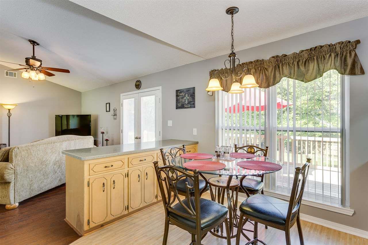 861 Copper Ridge Drive Cantonment, FL 32533 - Photo 16 of 43 Gallery Image 16