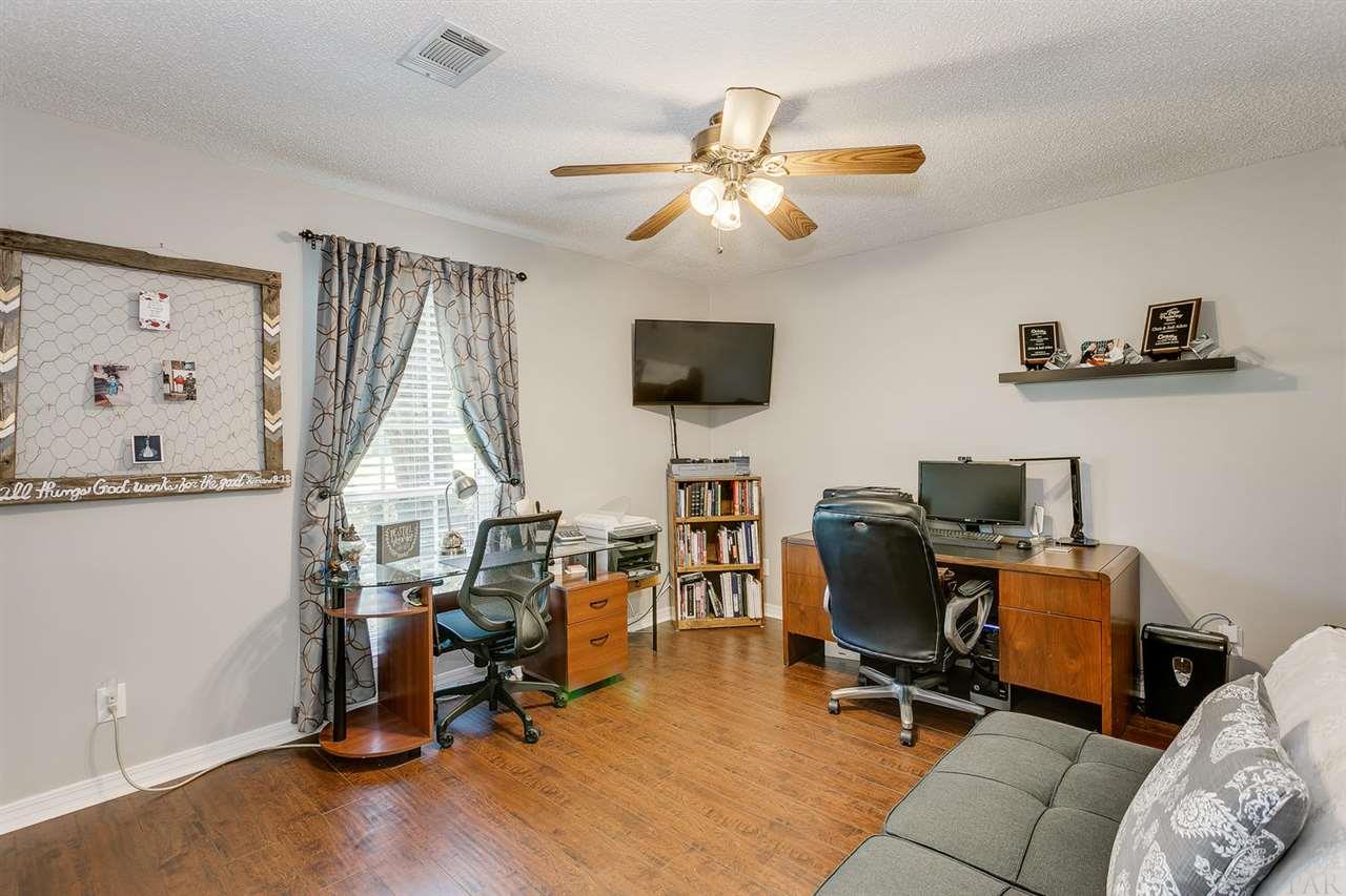 861 Copper Ridge Drive Cantonment, FL 32533 - Photo 34 of 43 Gallery Image 34