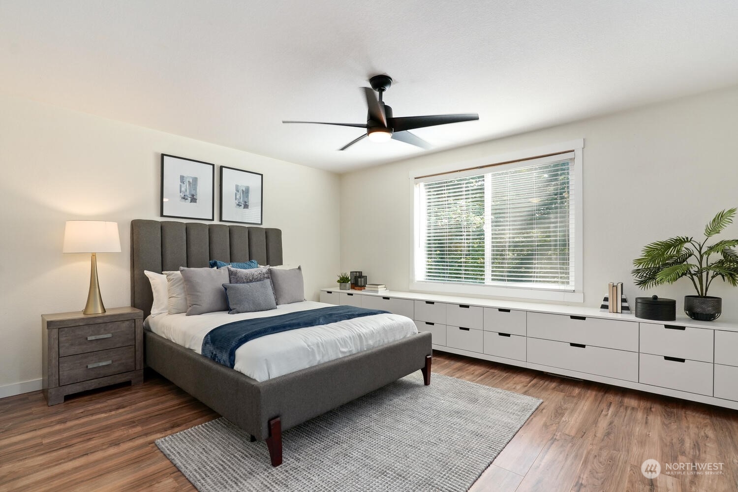 10738 68th Place South Seattle, WA 98178 - Photo 12 of 19