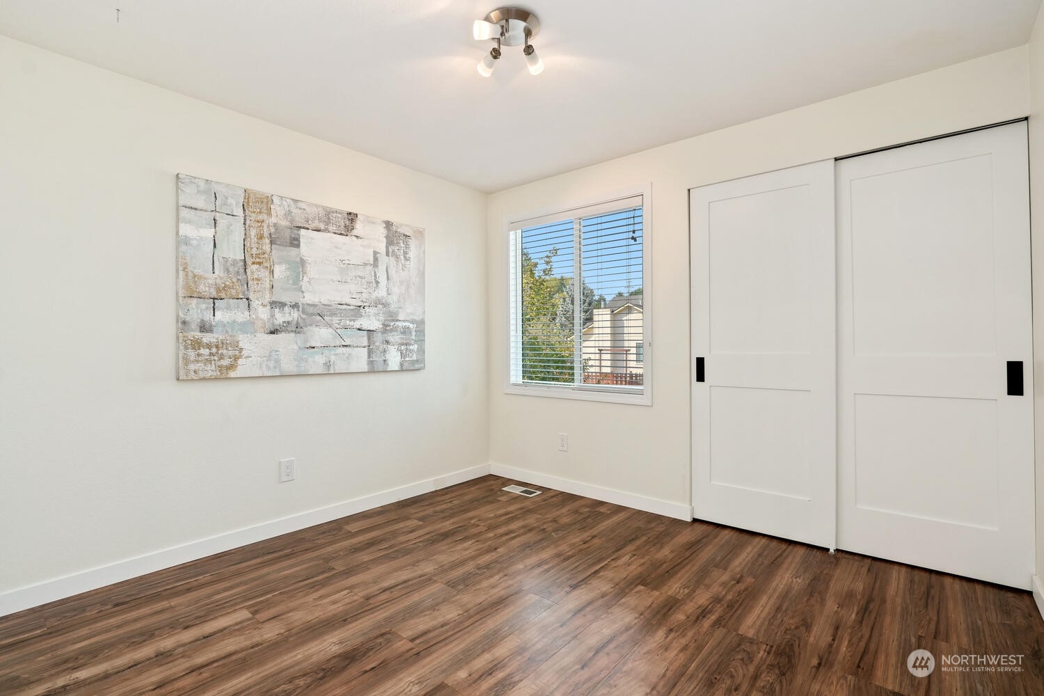 10738 68th Place South Seattle, WA 98178 - Photo 16 of 19