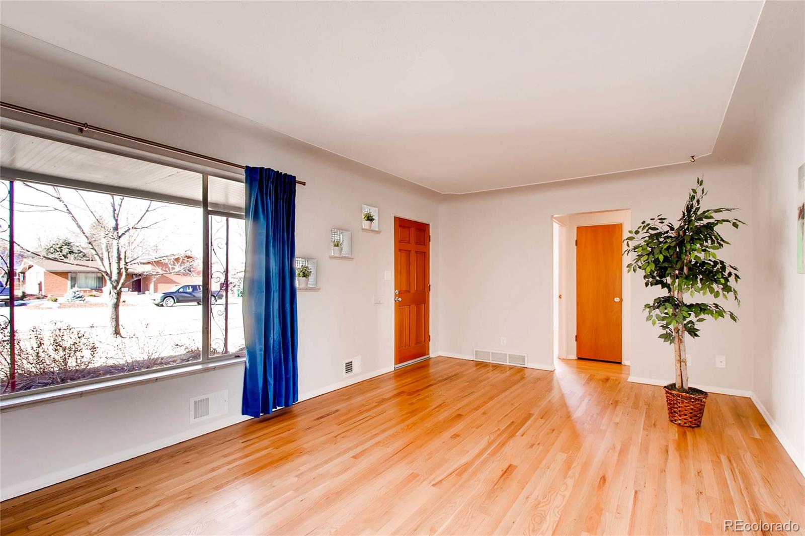 4330 Pierce Street Wheat Ridge, CO 80033 - Photo 9 of 28 Gallery Image 9