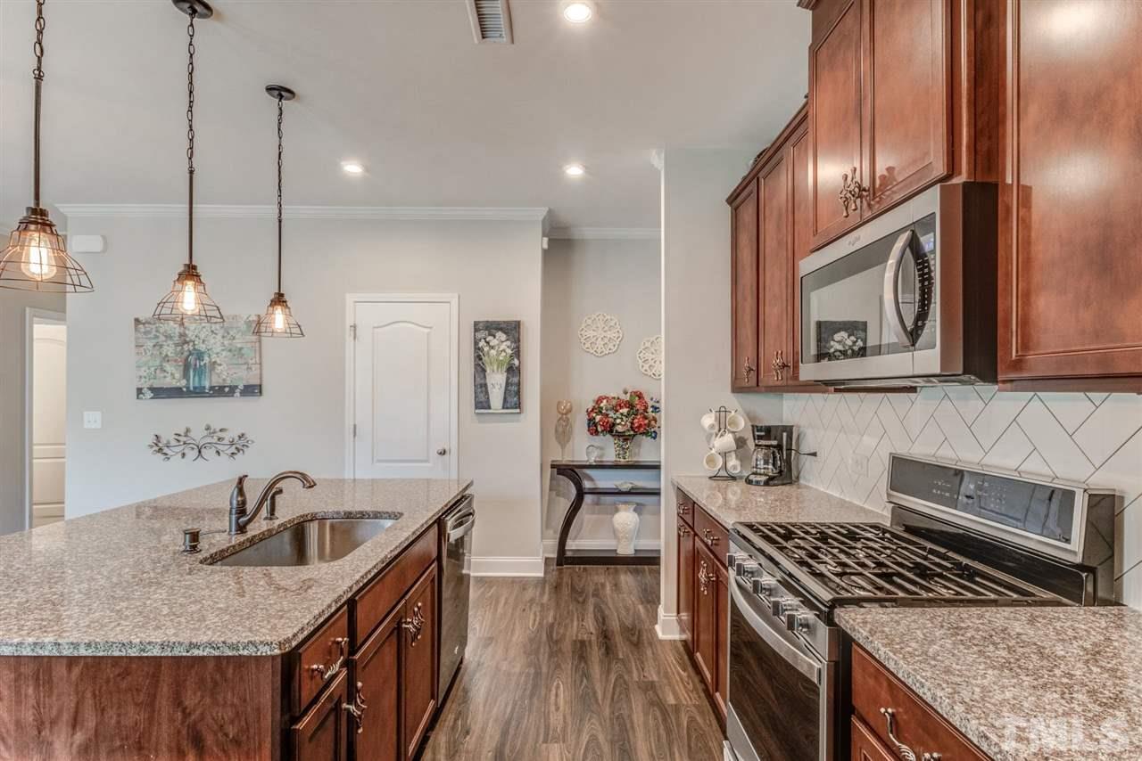 8 Coughlin Way Durham, NC 27703 - Photo 12 of 30