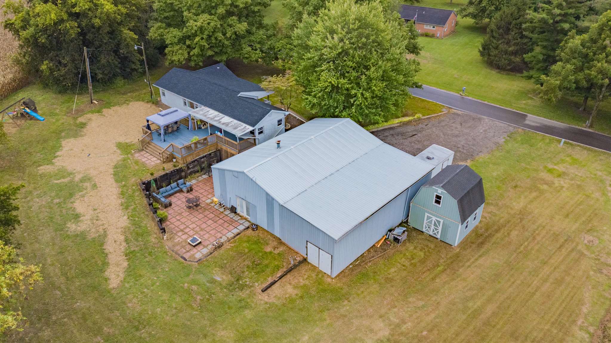 8424 Barter Road Mount Vernon, IN 47620 - Photo 8 of 35 Gallery Image 8