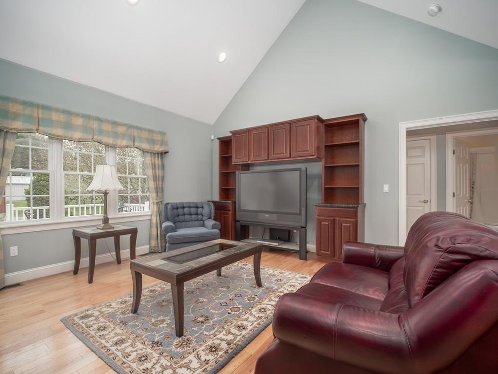 3 Natalie Road Chelmsford, MA 01824 - Photo 13 of 42 Gallery Image 13