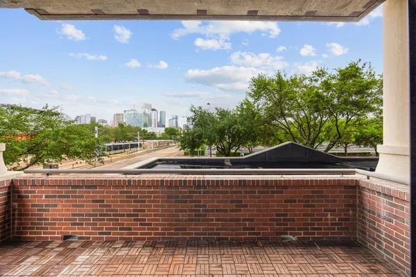 $2,995 | 505 Bastrop Street, Unit 201, Houston, TX 77003