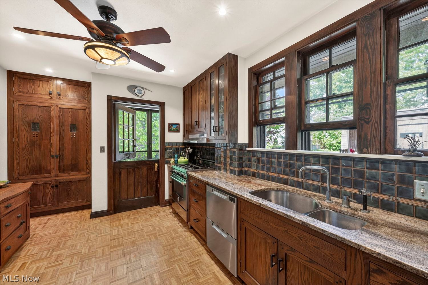 2879 Weybridge Road Shaker Heights, OH 44120 - Photo 16 of 49 Kitchen