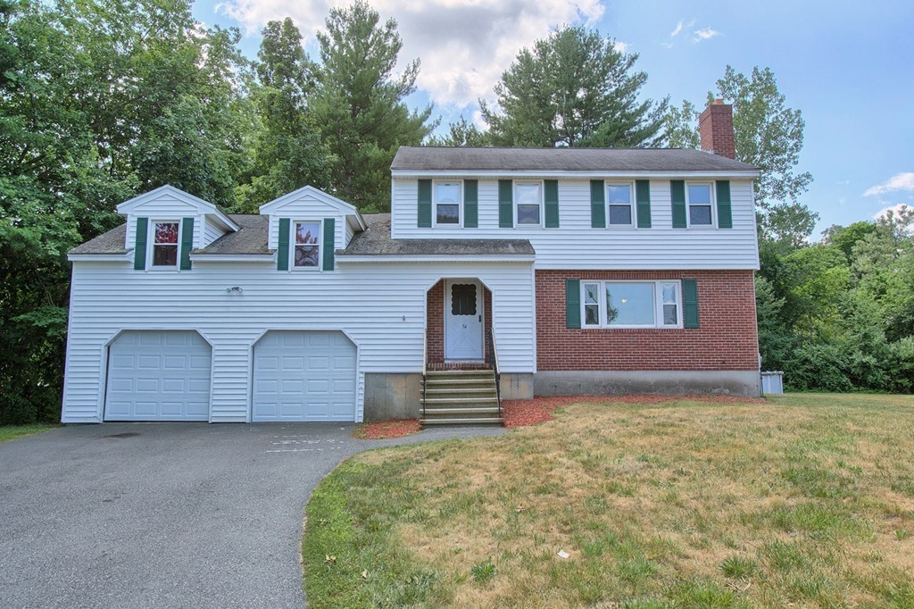 54 Magna Road Methuen, MA 01844 - Photo 1 of 22 Gallery Image 1