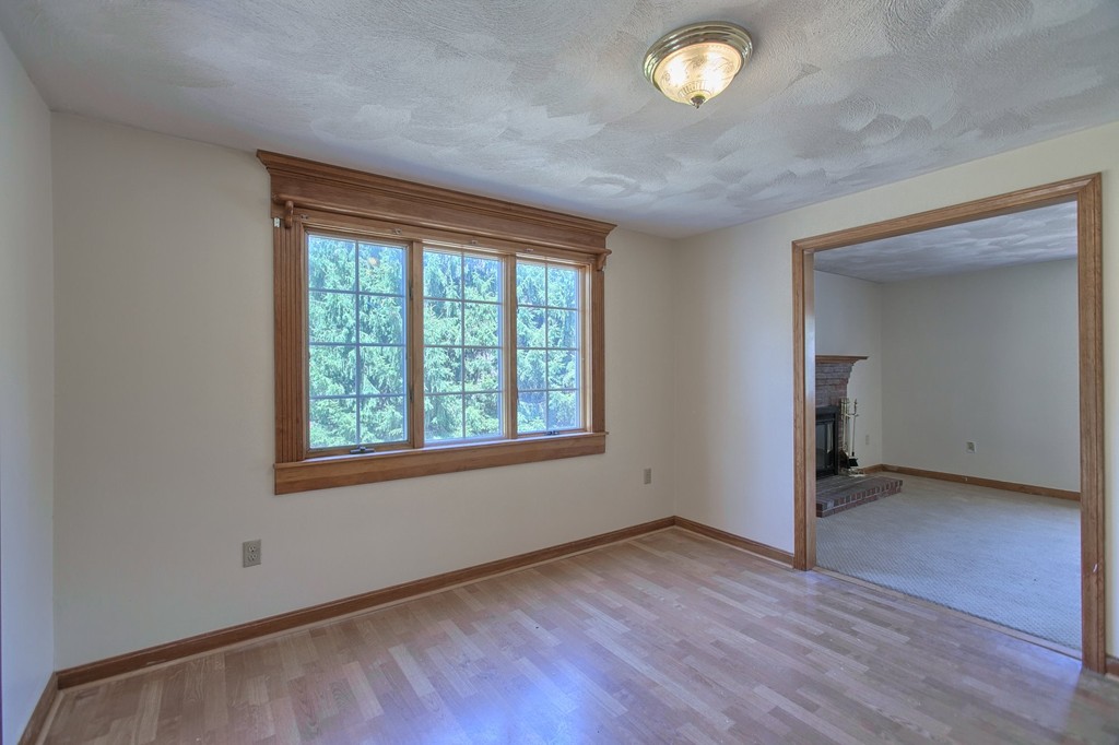 54 Magna Road Methuen, MA 01844 - Photo 8 of 22 Gallery Image 8