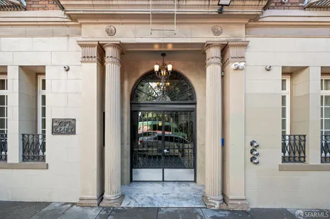 a view of a entryway door of the house