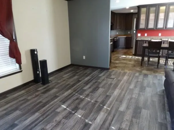 $165,000 | 9243 Southwest 1st Street, Hume, MO 64752