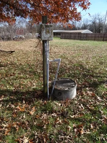 $165,000 | 9243 Southwest 1st Street, Hume, MO 64752