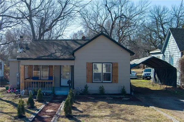 $90,000 | 604 East Franklin Street, Clinton, MO 64735
