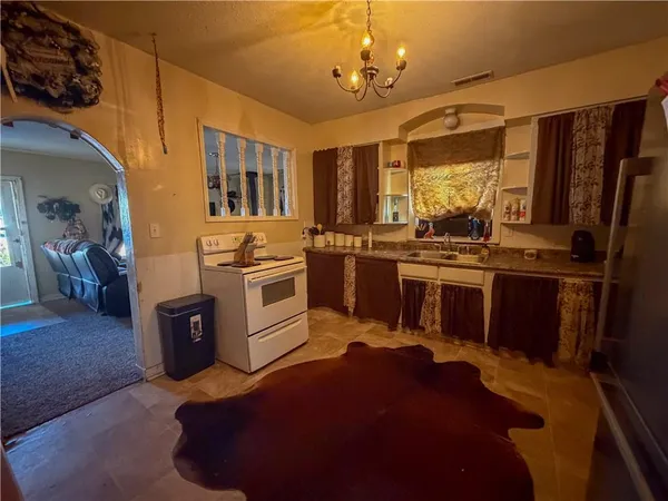 $65,000 | 604 East Franklin Street, Clinton, MO 64735