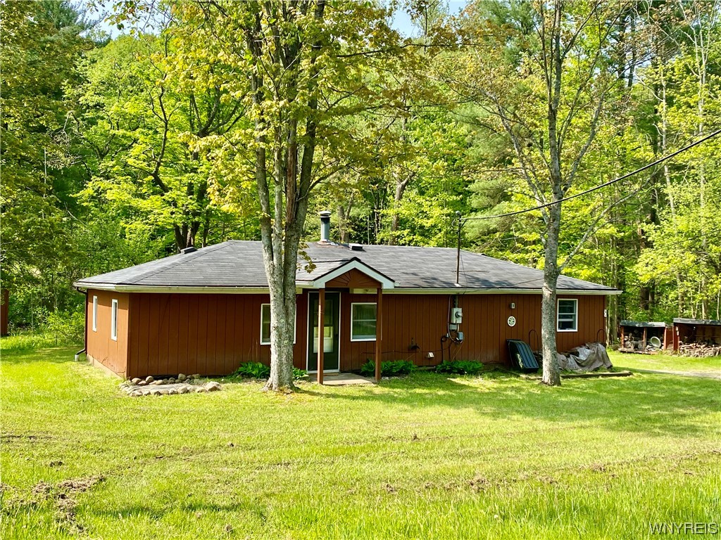 7078 Boston Colden Road Boston, NY 14025 - Photo 1 of 1 A cozy country home in the Boston Hills.