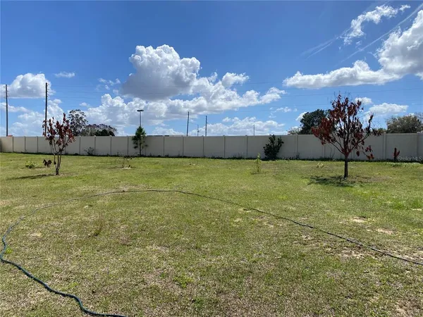 $275,000 | 1919 Amber Sweet Circle, Dundee, FL 33838