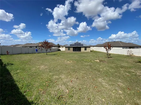 $275,000 | 1919 Amber Sweet Circle, Dundee, FL 33838
