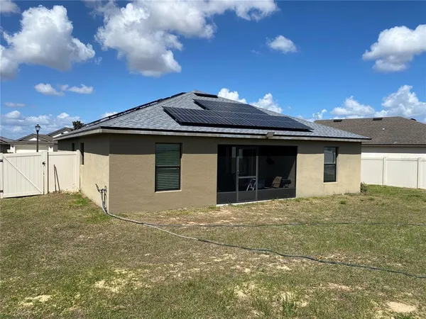 $275,000 | 1919 Amber Sweet Circle, Dundee, FL 33838