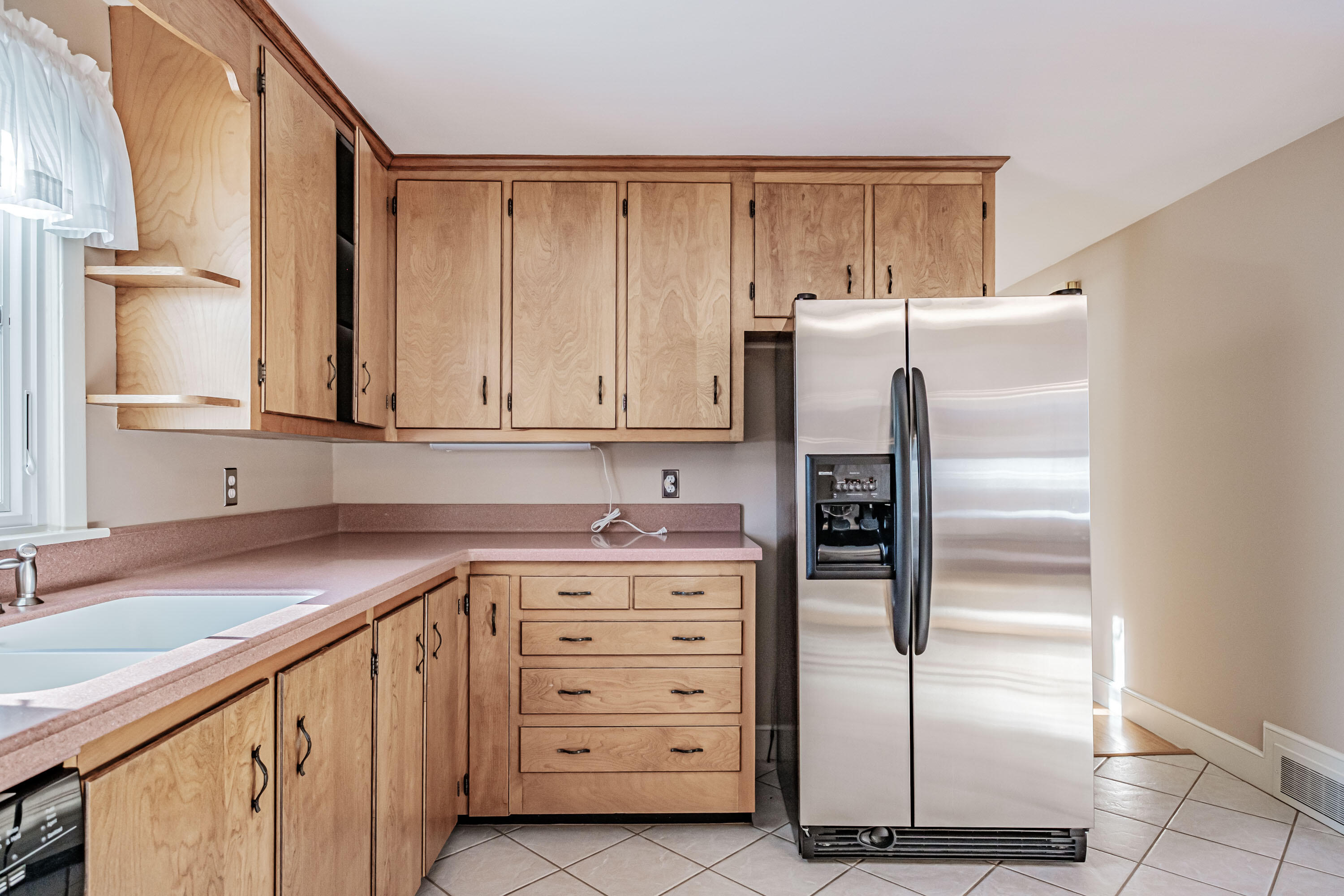 37 Woodland Road Westbrook, ME 04092 - Photo 9 of 47 20220110gp-60015