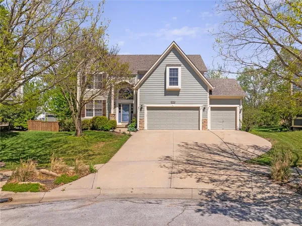 $485,000 | 24966 West 150th Court, Olathe, KS 66061