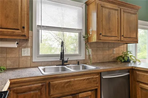 $485,000 | 24966 West 150th Court, Olathe, KS 66061