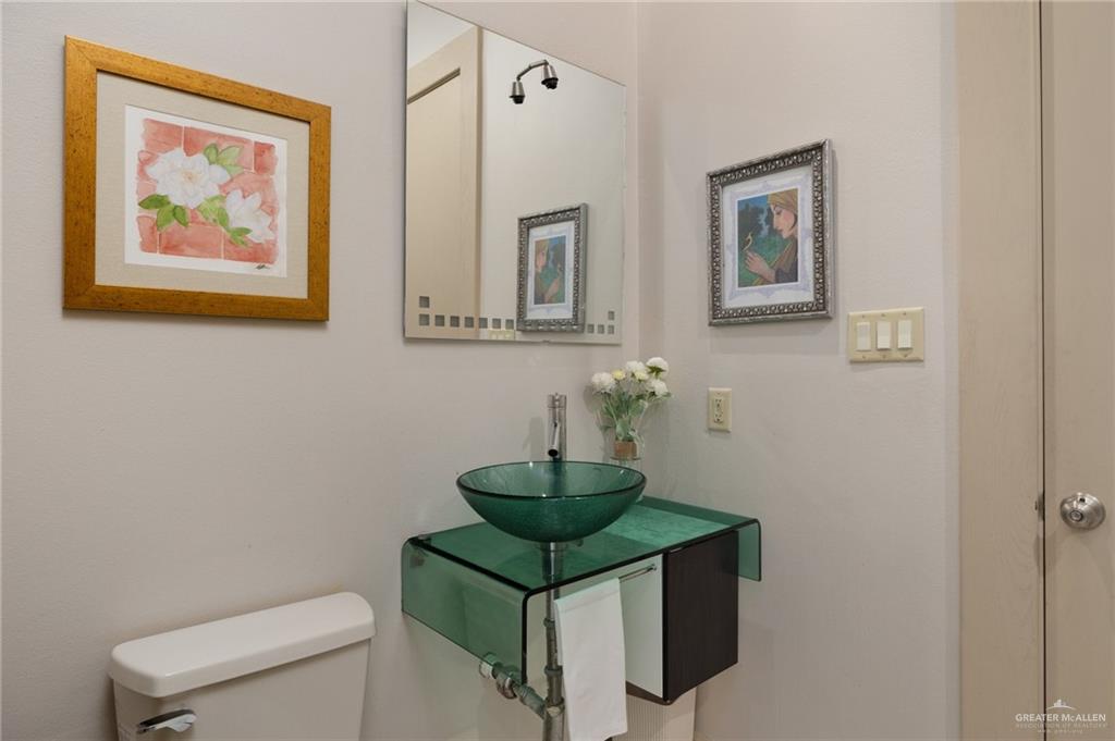 900 Colorado Court Mission, TX 78572 - Photo 17 of 24