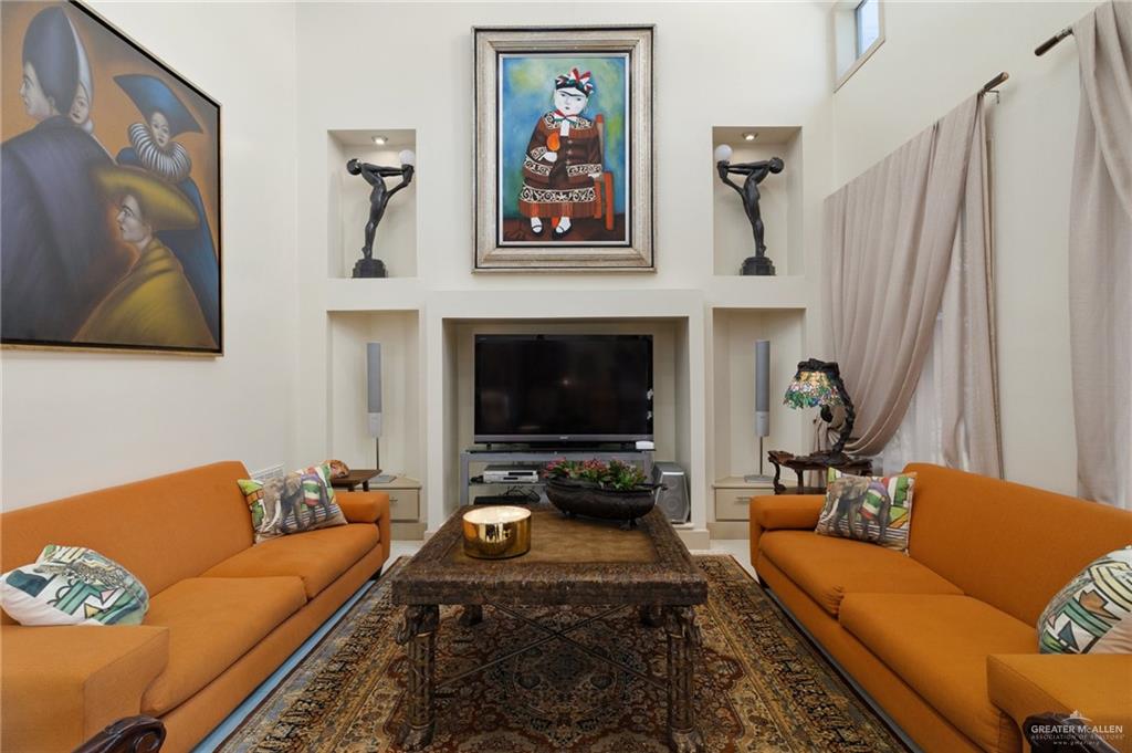 900 Colorado Court Mission, TX 78572 - Photo 4 of 24