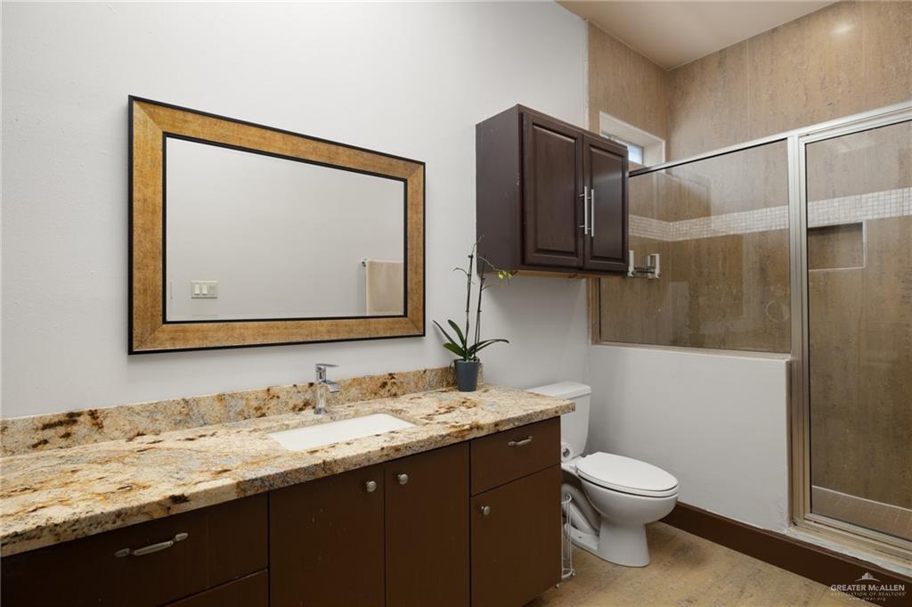 900 Colorado Court Mission, TX 78572 - Photo 10 of 24