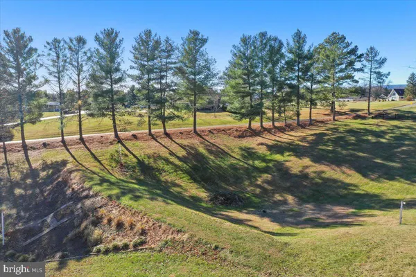 $2,400,000 | 100 Cottage Drive, Luray, VA 22835