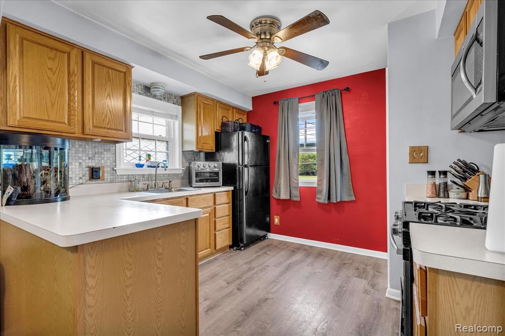 3220 John R Street Trenton, MI 48183 - Photo 11 of 30