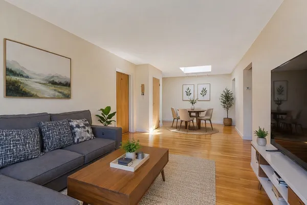 $3,100 | 30 Chester Street, Unit 13, Somerville, MA 02144