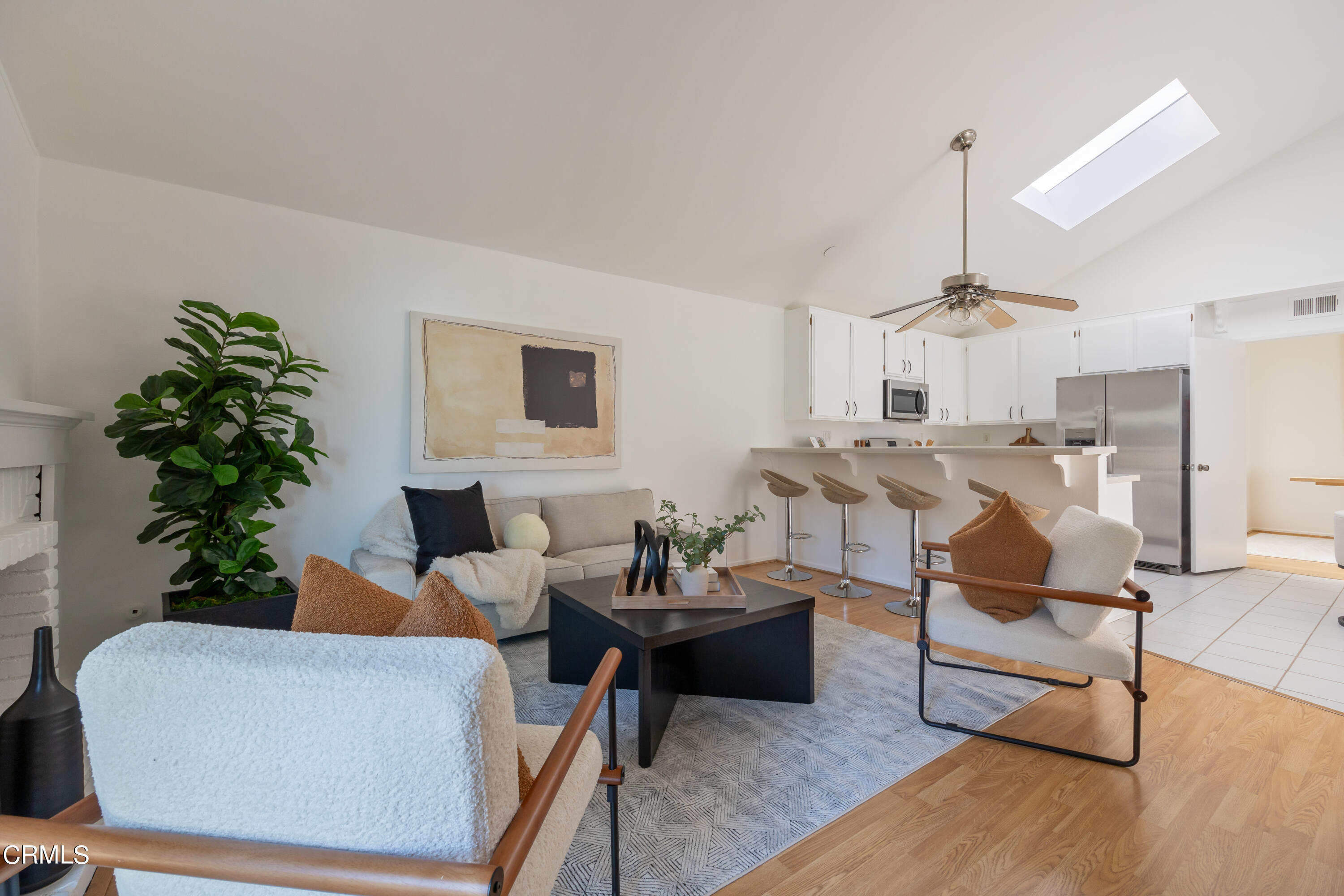 6464 Melray Street Moorpark, CA 93021 - Photo 29 of 57 a living room with furniture and a potted plant