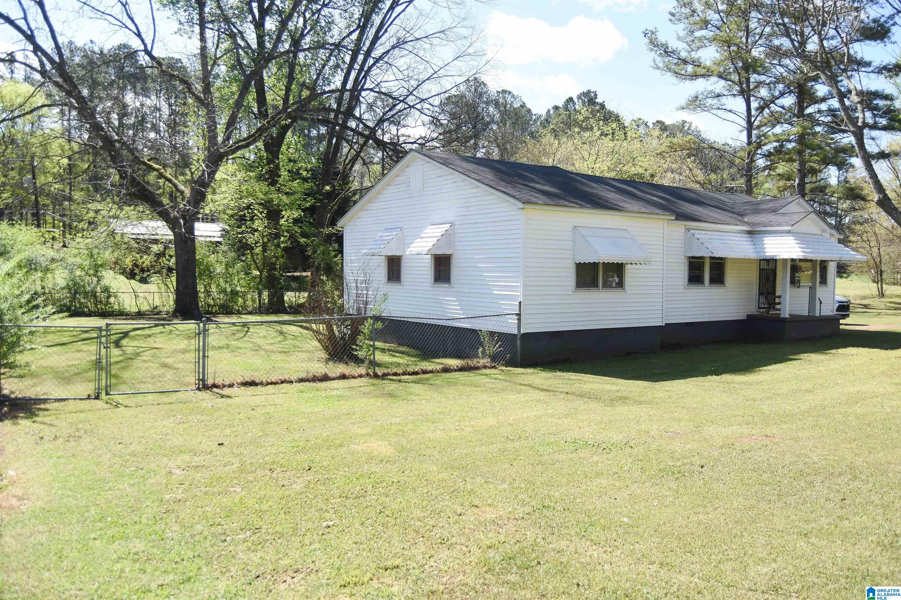 147 West Glade Road Anniston, AL 36206 - Photo 5 of 26