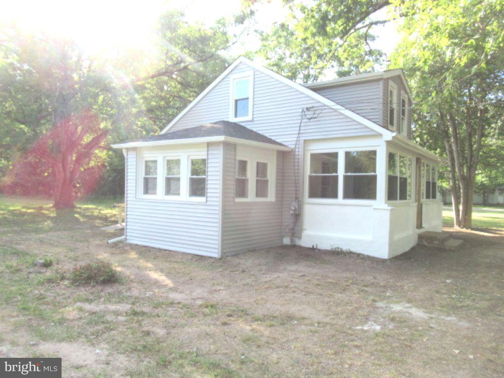265 Broadlane Road Williamstown, NJ 08094 - Photo 4 of 10 Side view