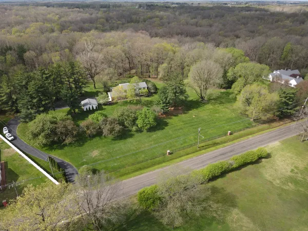 $469,900 | 20 Old Ottawa Road, Danville, IL 61832