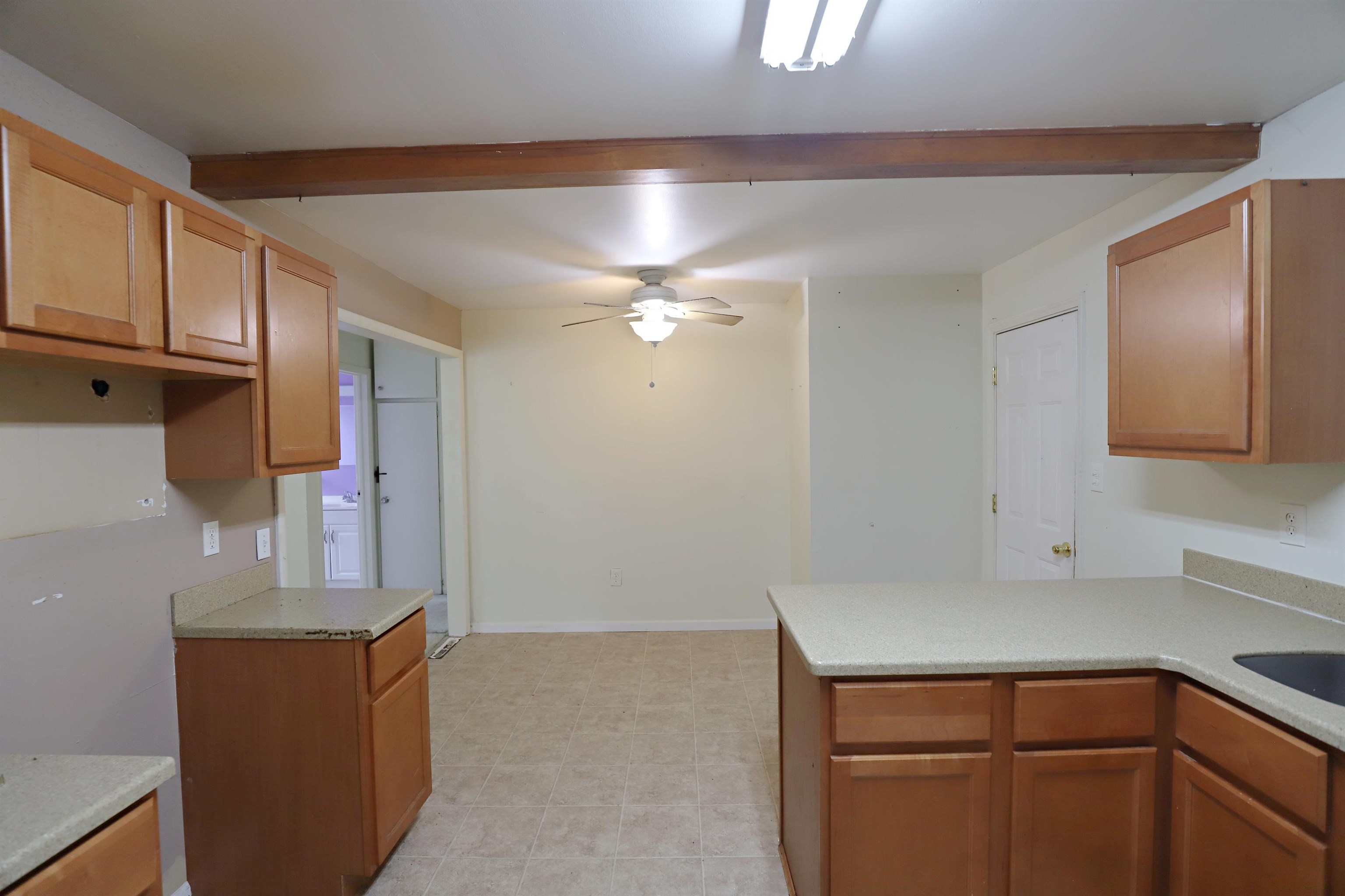 1409 Coutant Street Flushing, MI 48433 - Photo 9 of 26