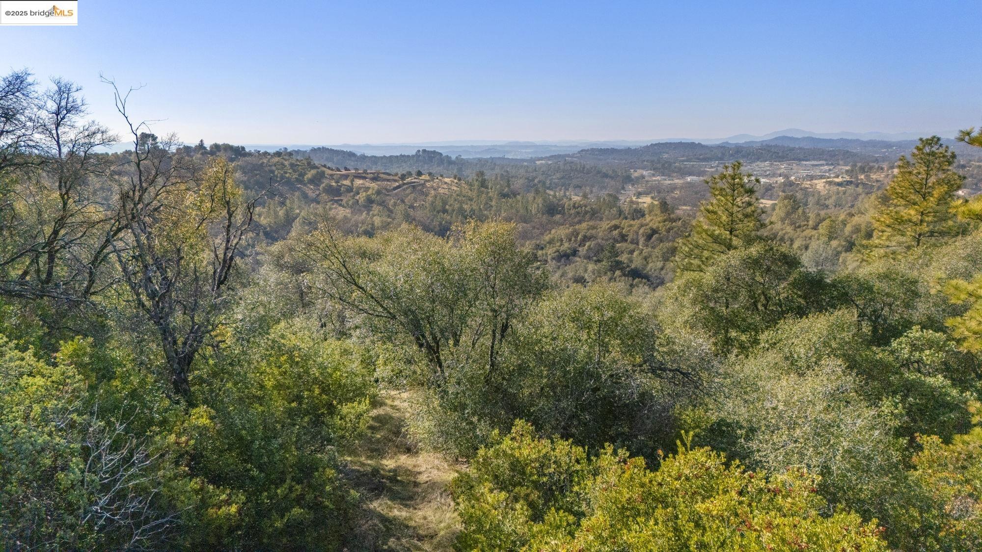 Par A Par A Robin Ridge Sonora, CA 95370 - Photo 12 of 14 a view of a city