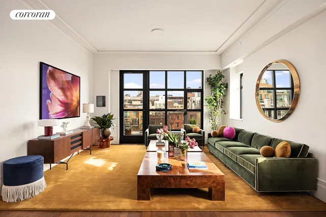 $2,925,000 | 127 Kent Avenue, Unit 2E | Williamsburg