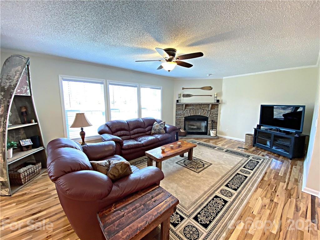 6191 Espa Road Claremont, NC 28610 - Photo 5 of 38 Gallery Image 5