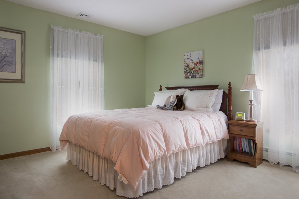 44 Wayside Road Westborough, MA 01581 - Photo 19 of 30 Gallery Image 19