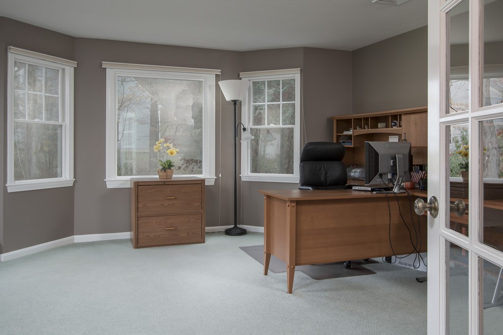44 Wayside Road Westborough, MA 01581 - Photo 7 of 30 Gallery Image 7