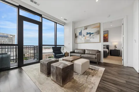 $463,000 | 1211 Caroline Street, Unit 1503, Houston, TX 77002