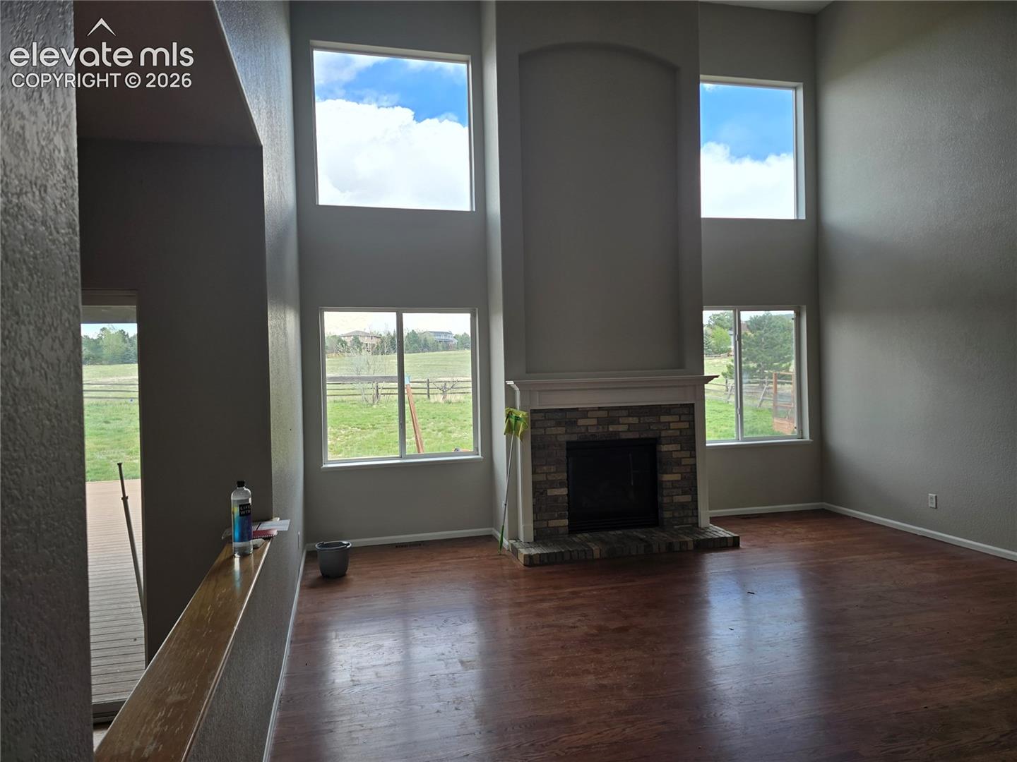 1635 Bowstring Road Monument, CO 80132 - Photo 5 of 36 Gallery Image 5