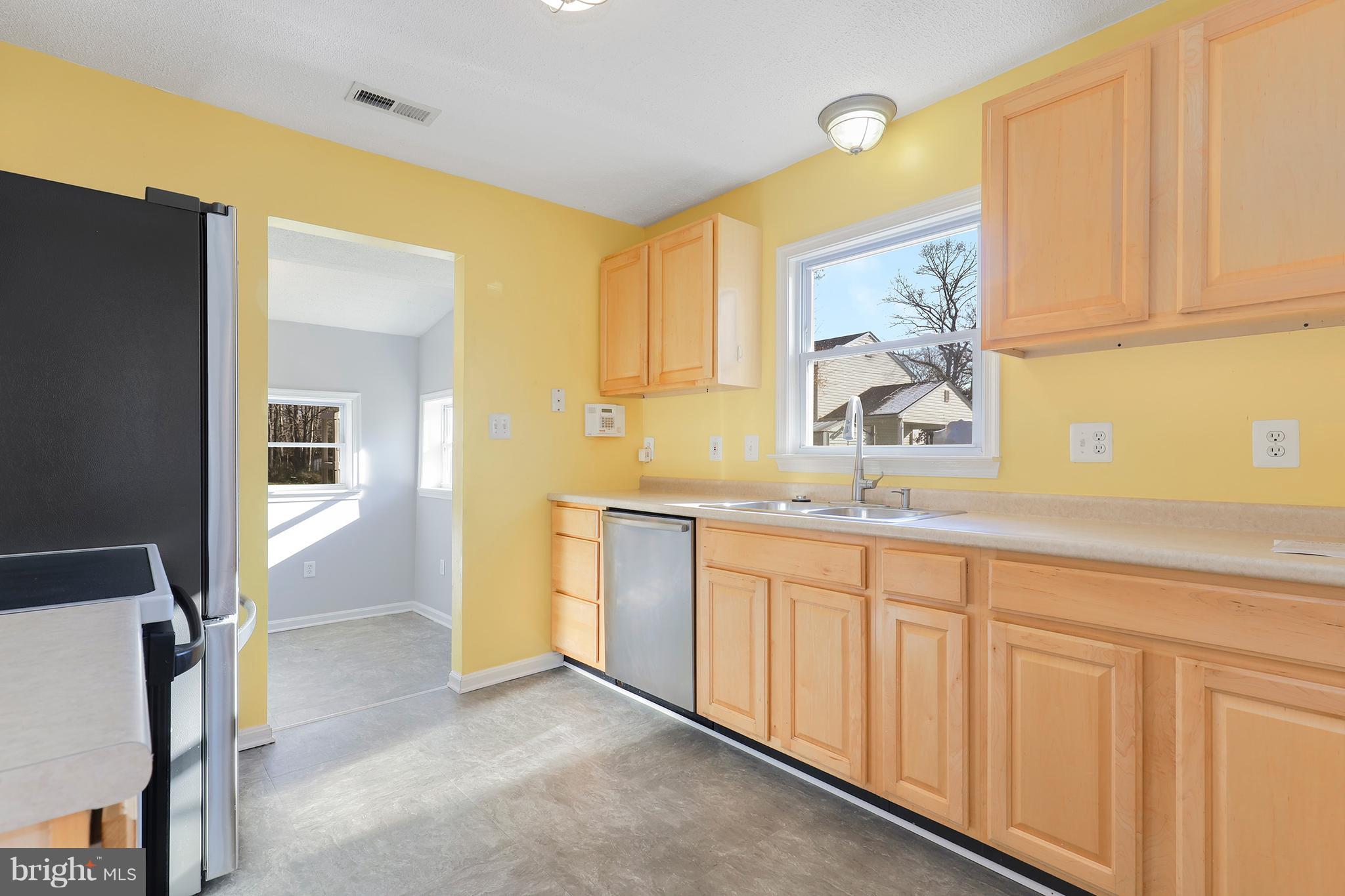 16008 Manning Road West Accokeek, MD 20607 - Photo 8 of 23
