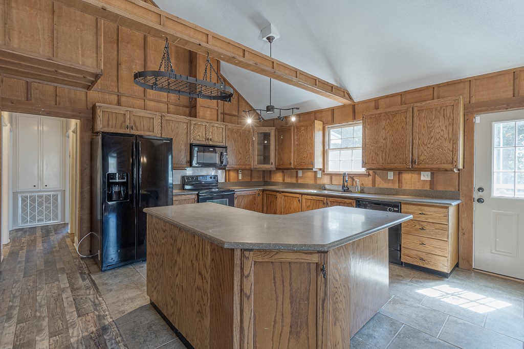 52 McGee Road Seale, AL 36875 - Photo 11 of 45