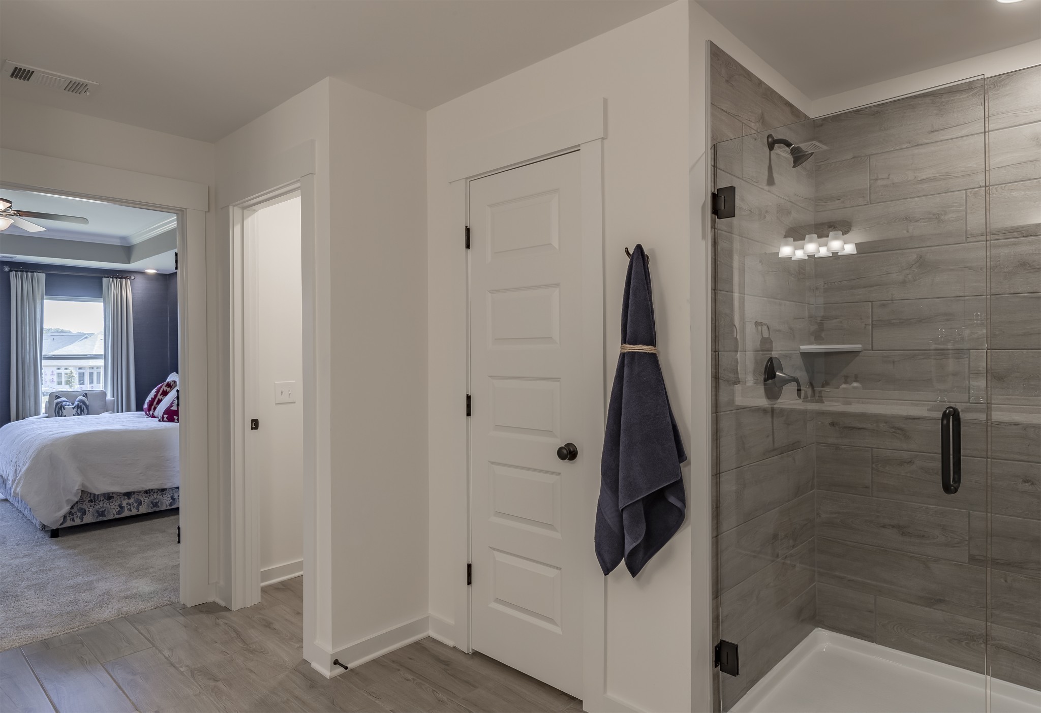 1133 Pebble Run Road Hendersonville, TN 37075 - Photo 23 of 43 a bathroom with a tub and a shower