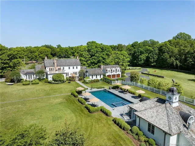 $7,495,000 | 229 Umpawaug Road, Redding, CT 06896