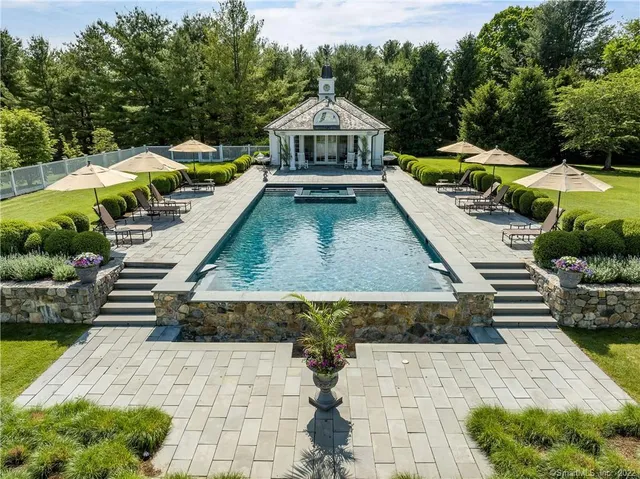 $7,495,000 | 229 Umpawaug Road, Redding, CT 06896