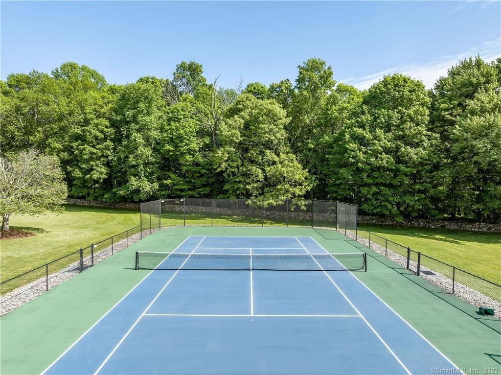 229 Umpawaug Road Redding, CT 06896 - Photo 29 of 34 Tennis court