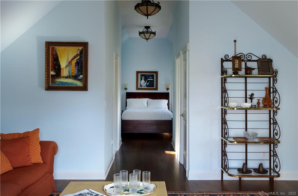 229 Umpawaug Road Redding, CT 06896 - Photo 32 of 34 Guest cottage